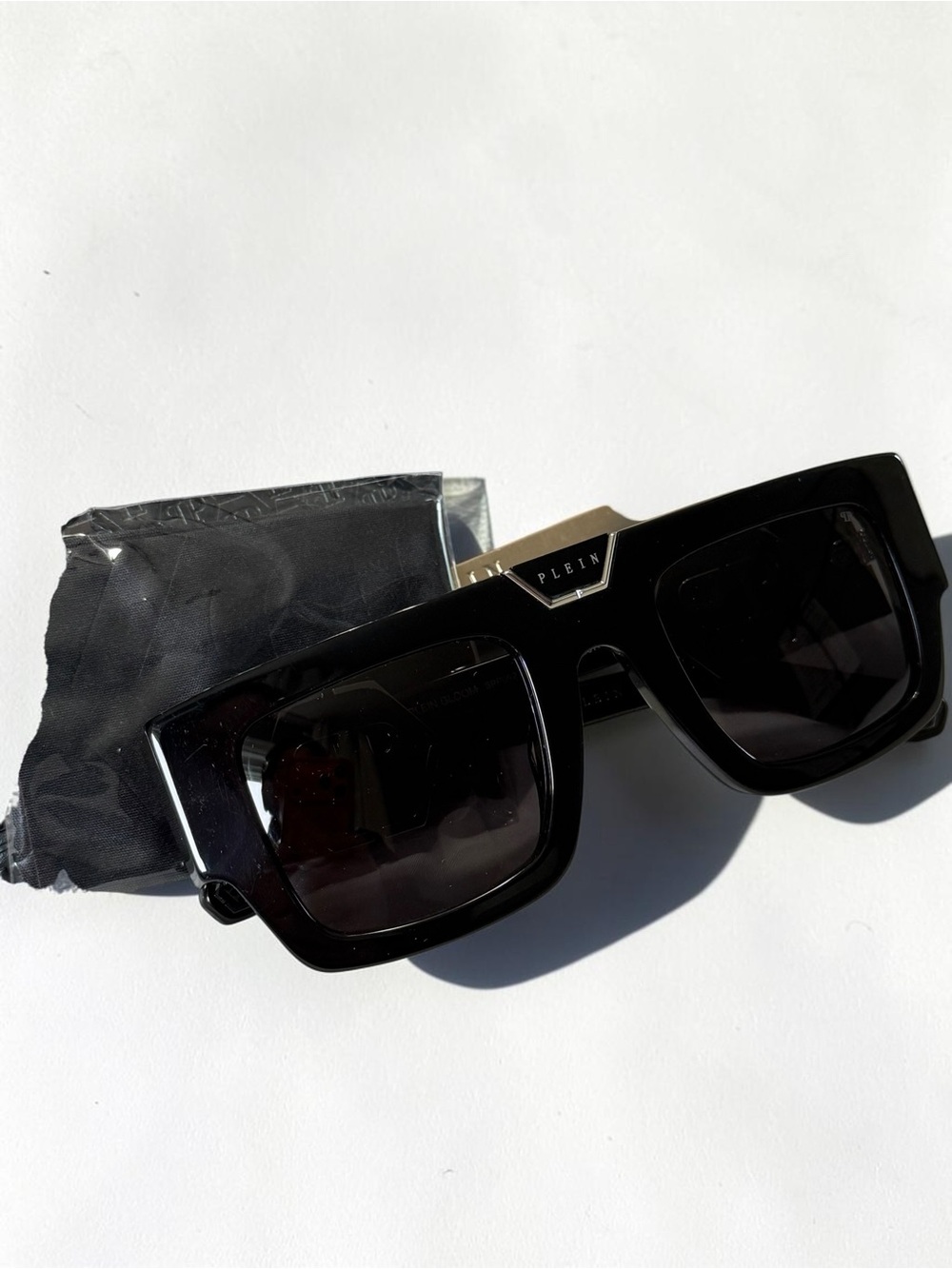 Brand New Philipp Plein Designer Sunglasses Black Oversized Case Papers